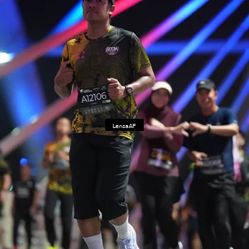 Runner Photo 6179213