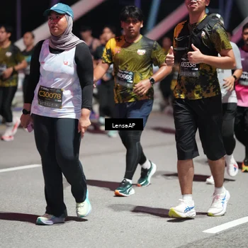Runner Photo 6179386