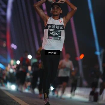 Runner Photo 6179395