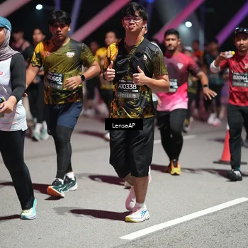 Runner Photo 6179399