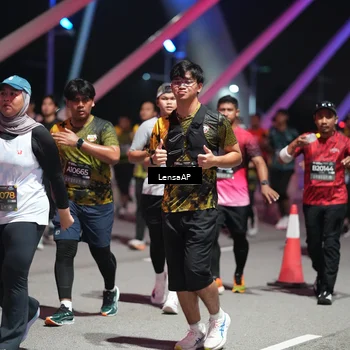 Runner Photo 6179407