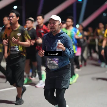 Runner Photo 6179422