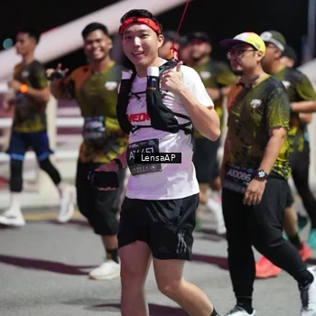 Runner Photo 6179485