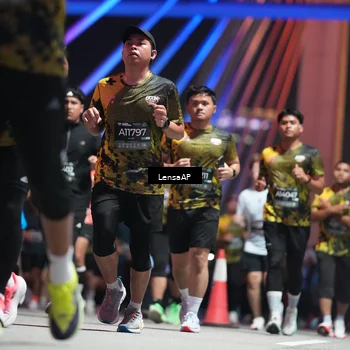 Runner Photo 6179612