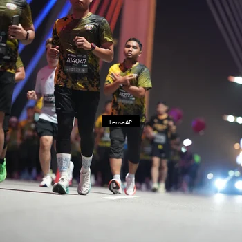 Runner Photo 6179702