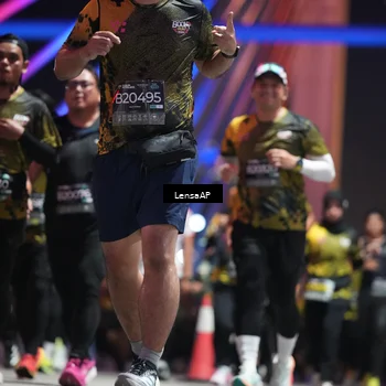 Runner Photo 6179807