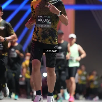 Runner Photo 6179949