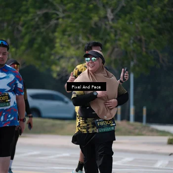 Runner Photo 6180047