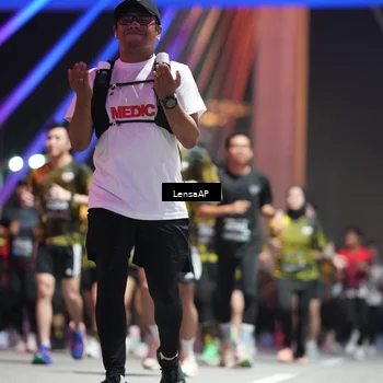 Runner Photo 6180122
