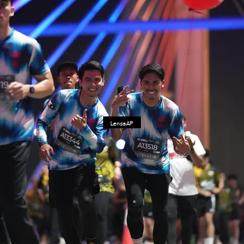 Runner Photo 6180136