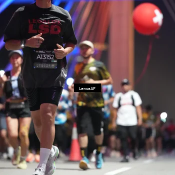 Runner Photo 6180189