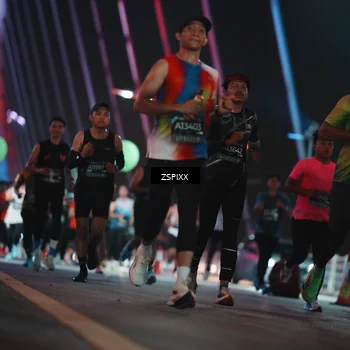 Runner Photo 6180191