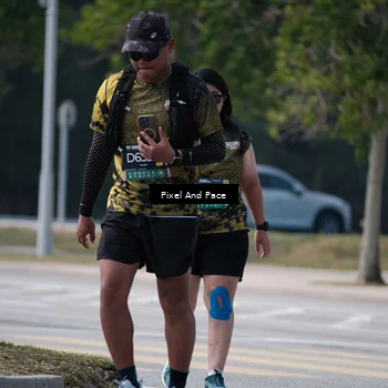 Runner Photo 6180260
