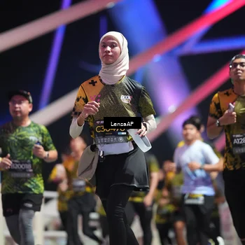 Runner Photo 6180265