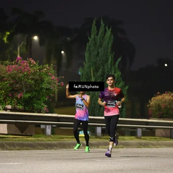 Runner Photo 6180297