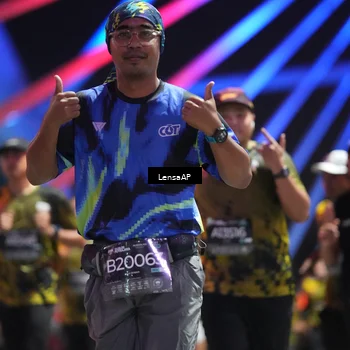 Runner Photo 6180356