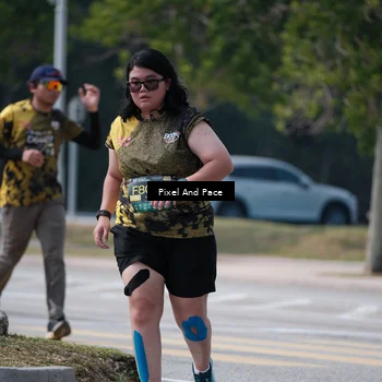 Runner Photo 6180366
