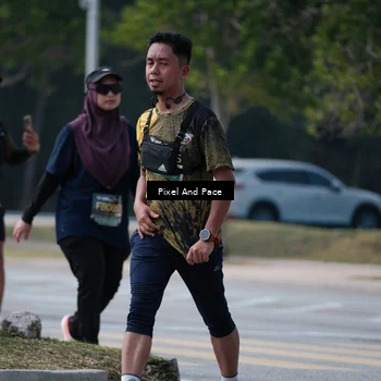 Runner Photo 6180463