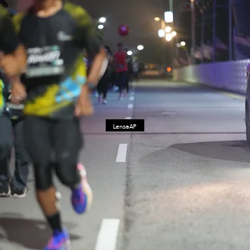 Runner Photo 6180530