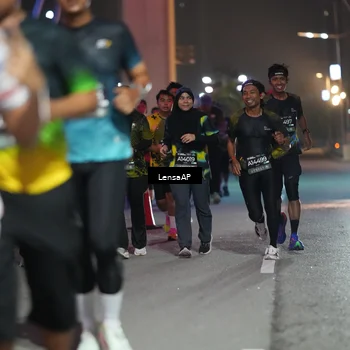 Runner Photo 6180551