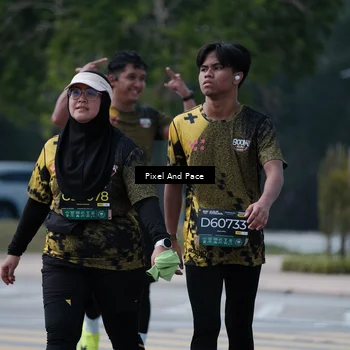 Runner Photo 6180574