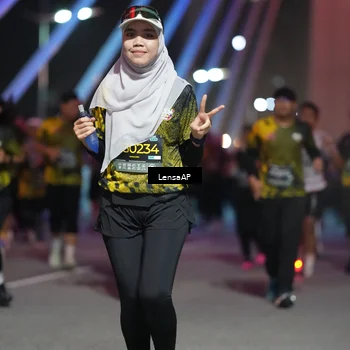 Runner Photo 6180592