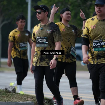 Runner Photo 6180593