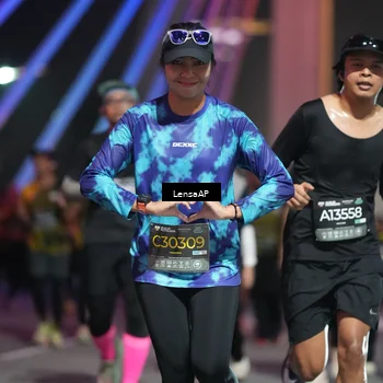 Runner Photo 6180762