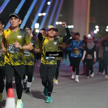 Runner Photo 6180828