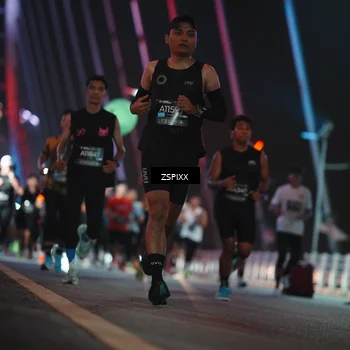 Runner Photo 6180848