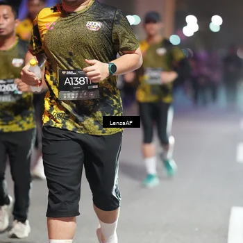 Runner Photo 6180858
