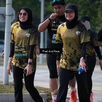 Runner Photo 6180879