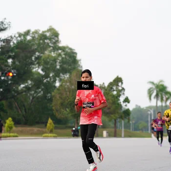 Runner Photo 6180887
