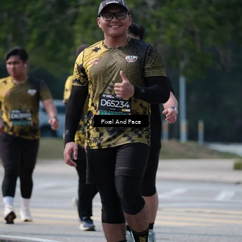 Runner Photo 6180902