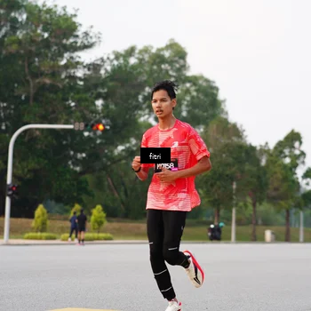 Runner Photo 6180926
