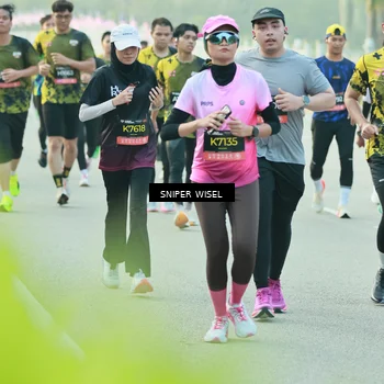 Runner Photo 6180979