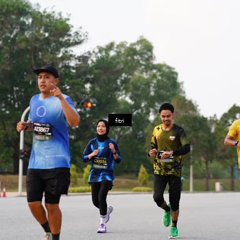 Runner Photo 6180993