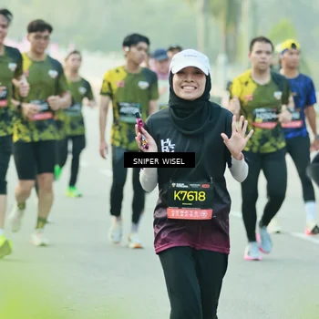 Runner Photo 6181054