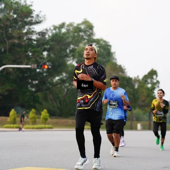 Runner Photo 6181063