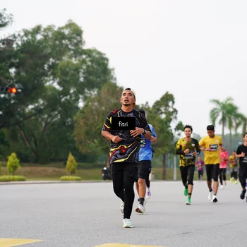 Runner Photo 6181064
