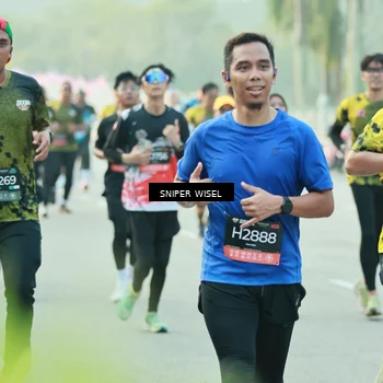 Runner Photo 6181080