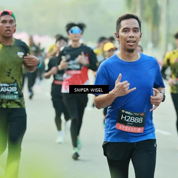 Runner Photo 6181090