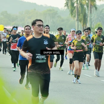 Runner Photo 6181104