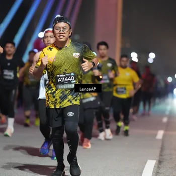Runner Photo 6181138