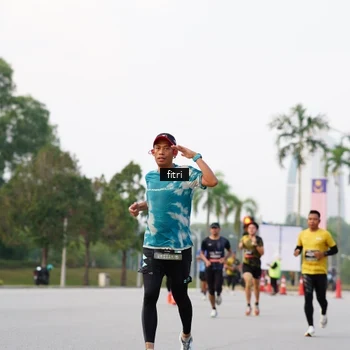 Runner Photo 6181178