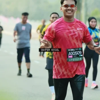 Runner Photo 6181235