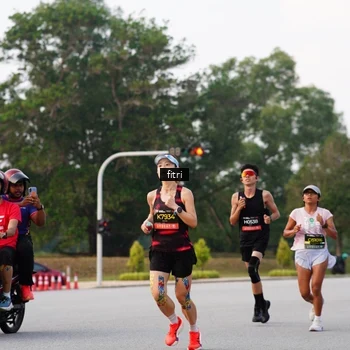 Runner Photo 6181238