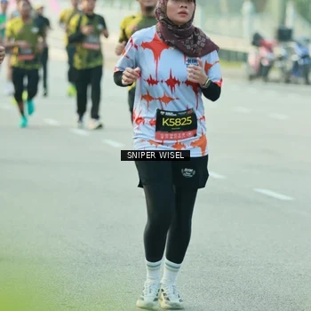Runner Photo 6181258