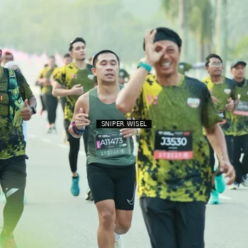 Runner Photo 6181278