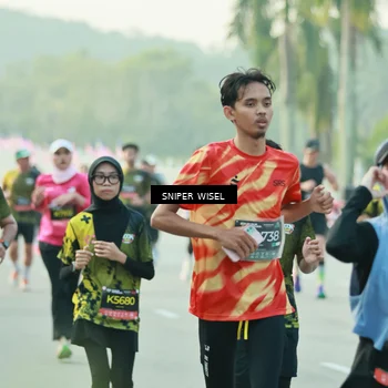 Runner Photo 6181294